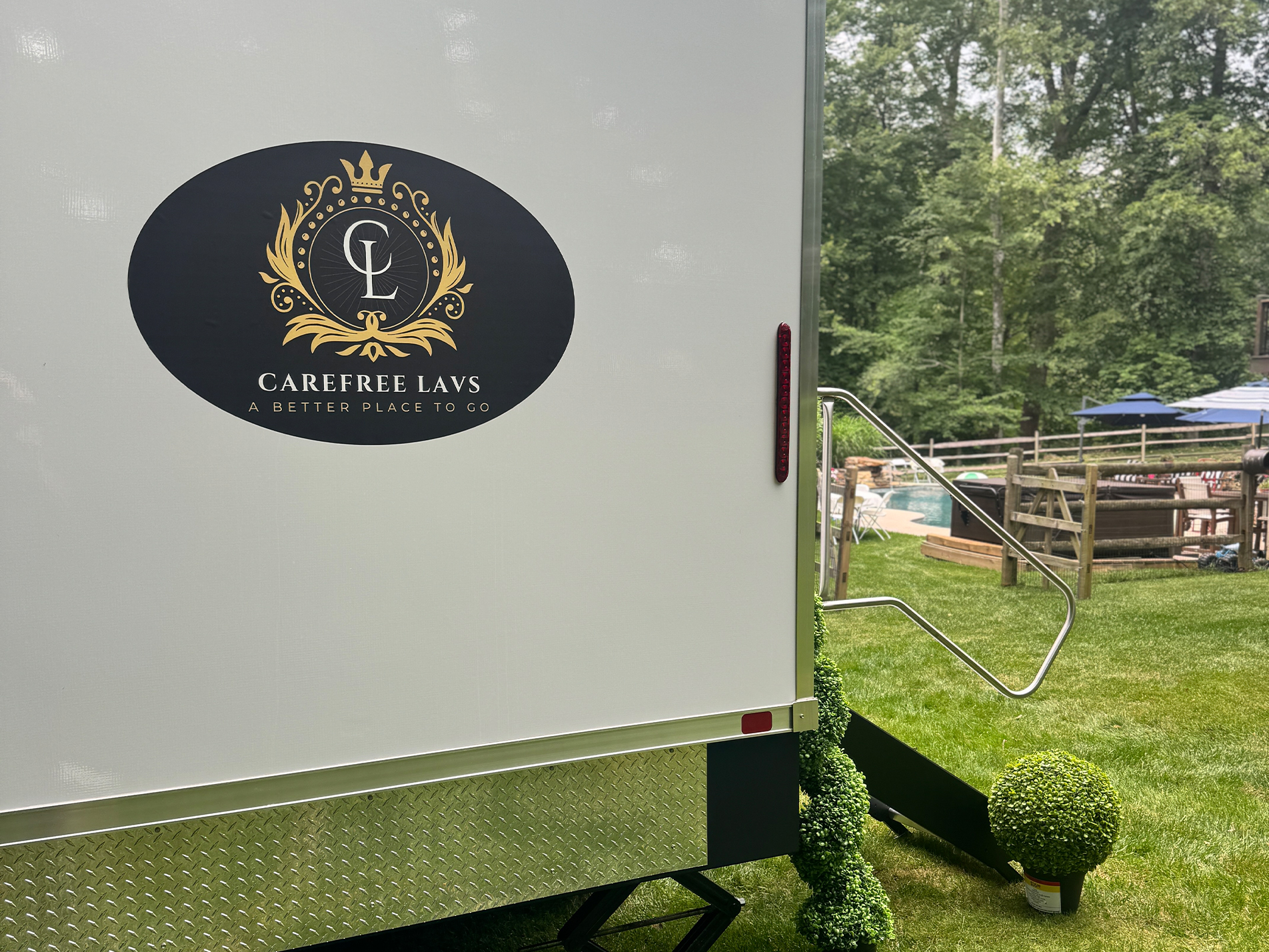 Carefree Lavs Luxury Restroom Trailer Rentals Philadelphia, Exton, Chester Springs, Pennsylvania 5-Station Exterior 5
